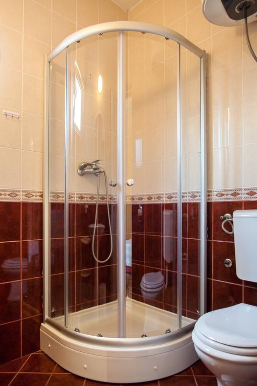 Apartments & Rooms Jelka Котор Екстер'єр фото
