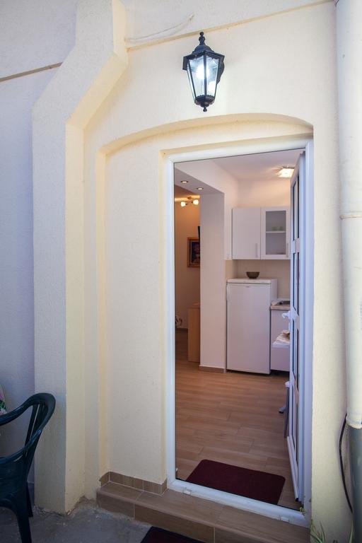 Apartments & Rooms Jelka Котор Екстер'єр фото